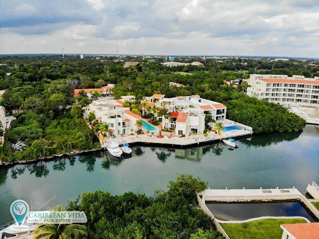 Apartment Stunning Large Remodeled Penthouse-Big Canal Views Puerto Aventuras Mexico