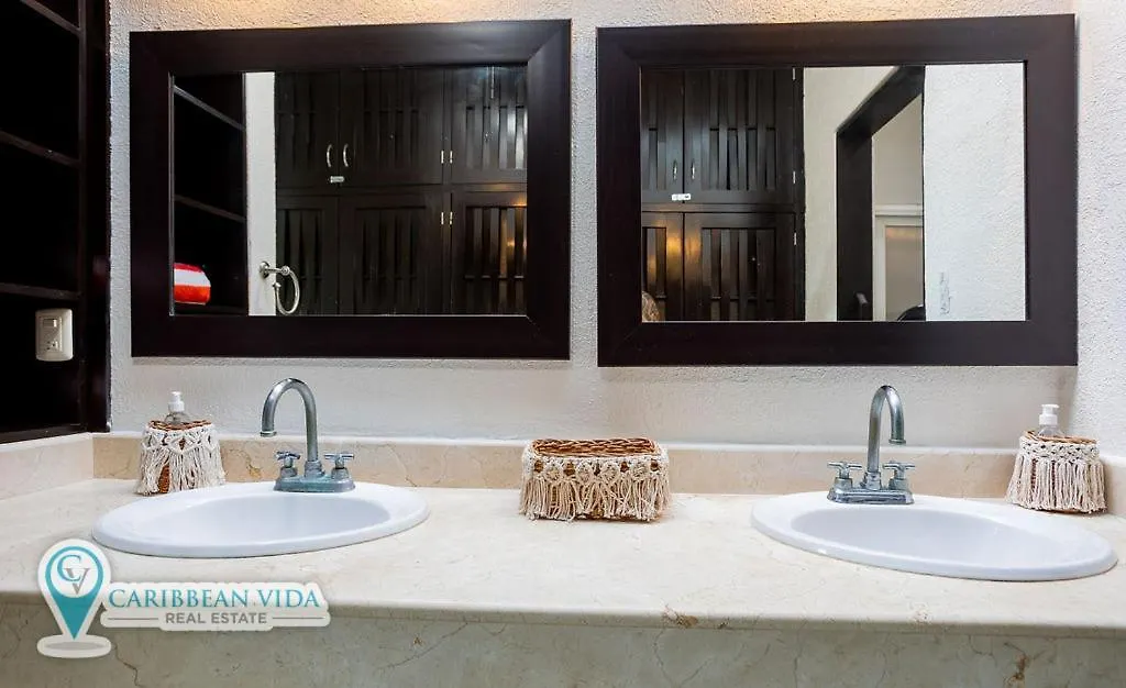 Apartment Stunning Large Remodeled Penthouse-Big Canal Views Puerto Aventuras Mexico