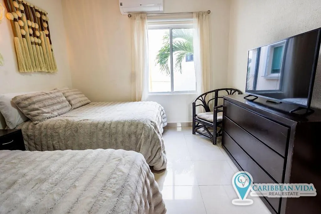 Stunning Large Remodeled Penthouse-Big Canal Views Puerto Aventuras Mexico